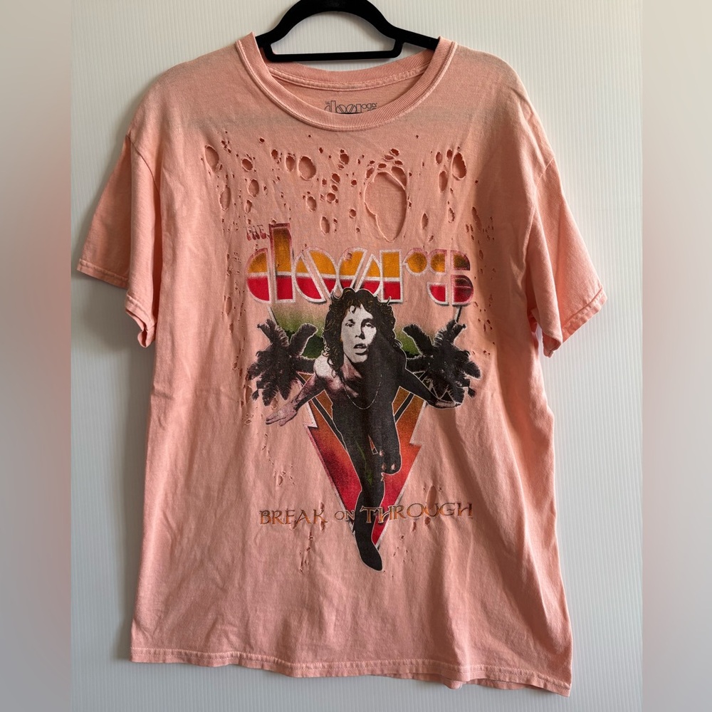 M The Doors Distressed T-shirt